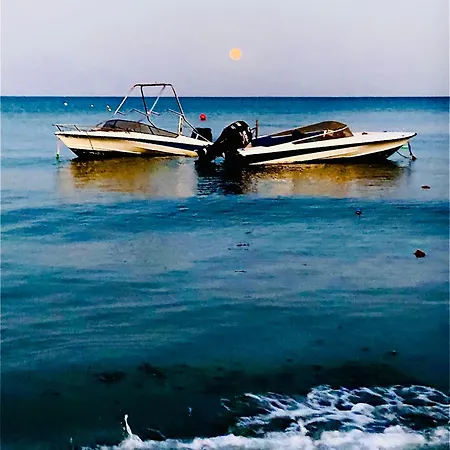 Apartamento Mackenzie 11 Larnaca