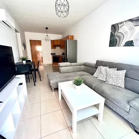 Apartamento Mackenzie 11 Larnaca